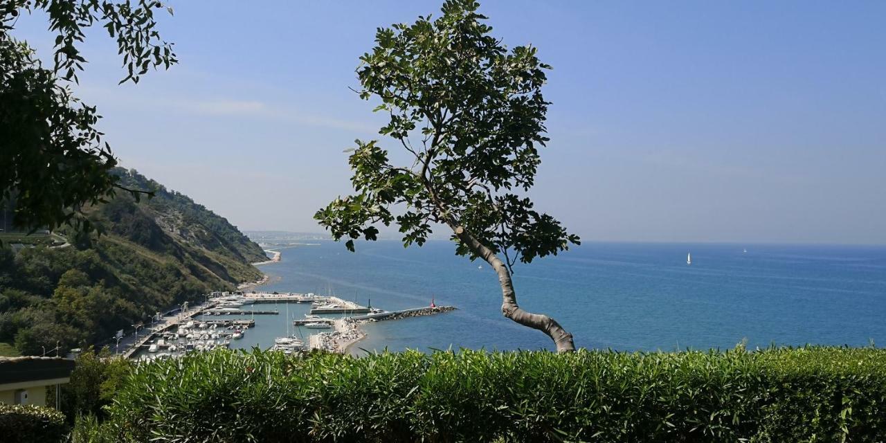 Residence Baia Vallugola Castel di Mezzo Dış mekan fotoğraf